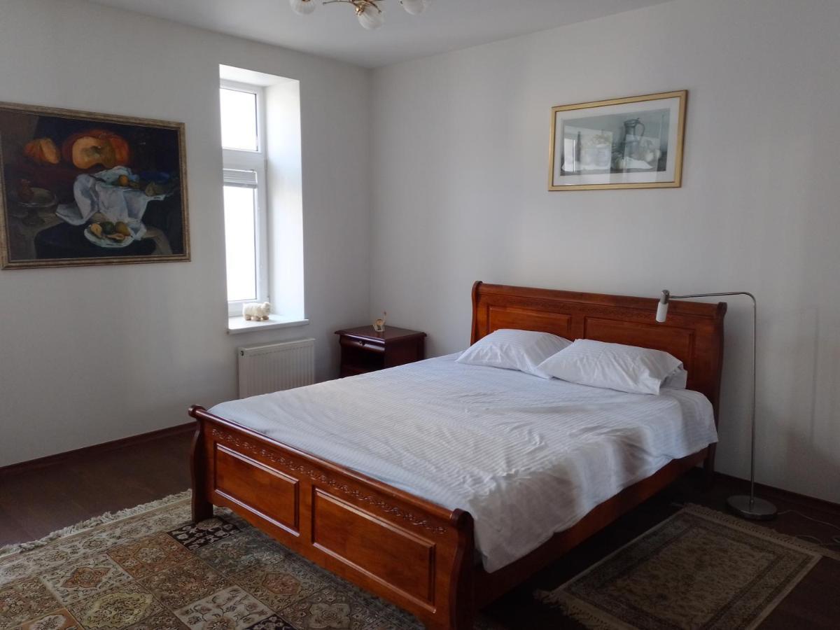 ריגה Premium Class Apartment, Free Parking, Maximum 5 Guests, 2 Bedrooms, 3 Beds מראה חיצוני תמונה